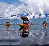 Dal lake<span>, Srinagar, Kashmir Valley</span>